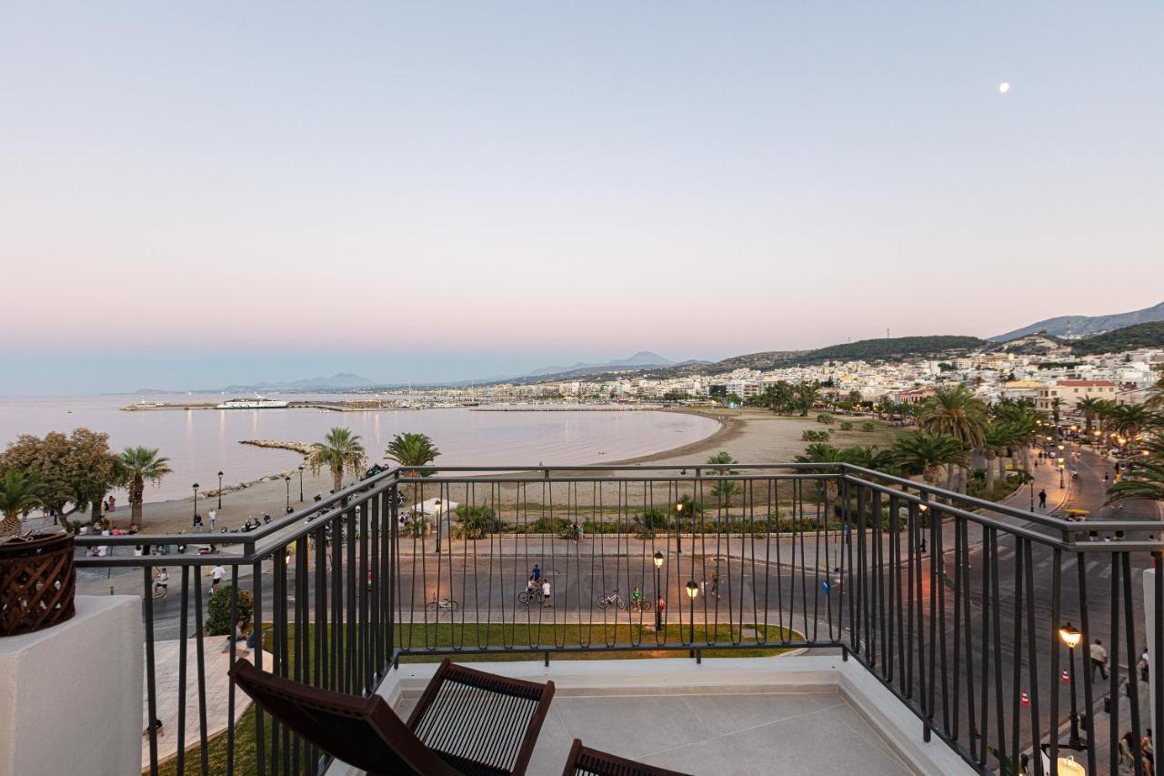 V77 Seafront Suites Rethymnon Exterior foto