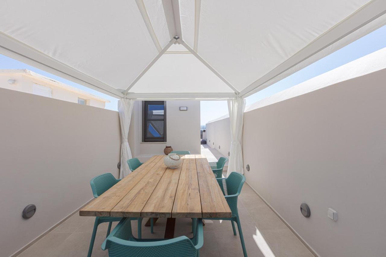 V77 Seafront Suites Rethymnon Exterior foto