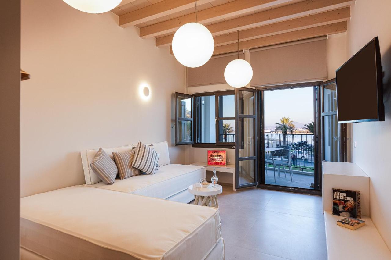 V77 Seafront Suites Rethymnon Exterior foto