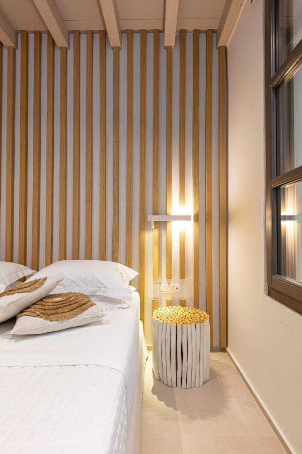 V77 Seafront Suites Rethymnon Exterior foto