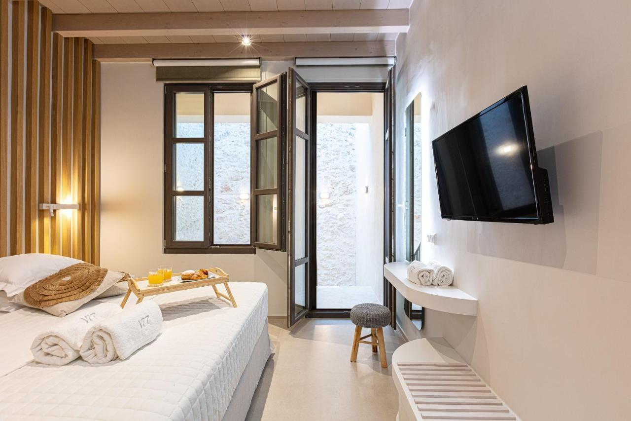 V77 Seafront Suites Rethymnon Exterior foto