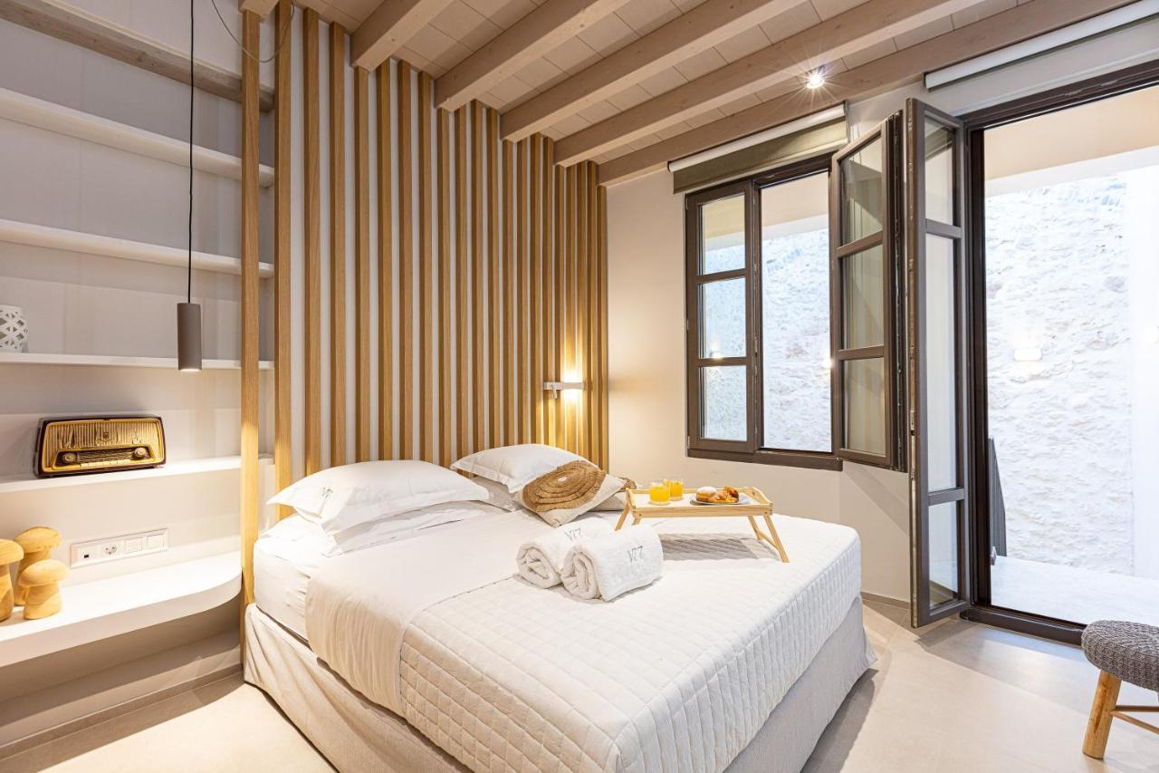 V77 Seafront Suites Rethymnon Exterior foto